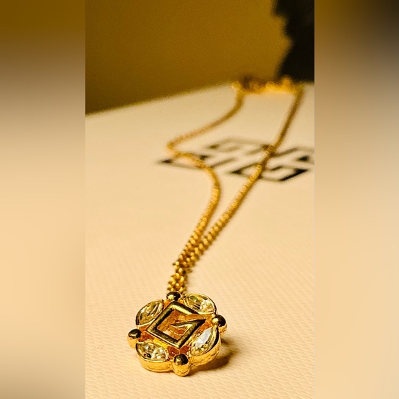 Givenchy Vintage Charm Necklace - Picture 1 of 11